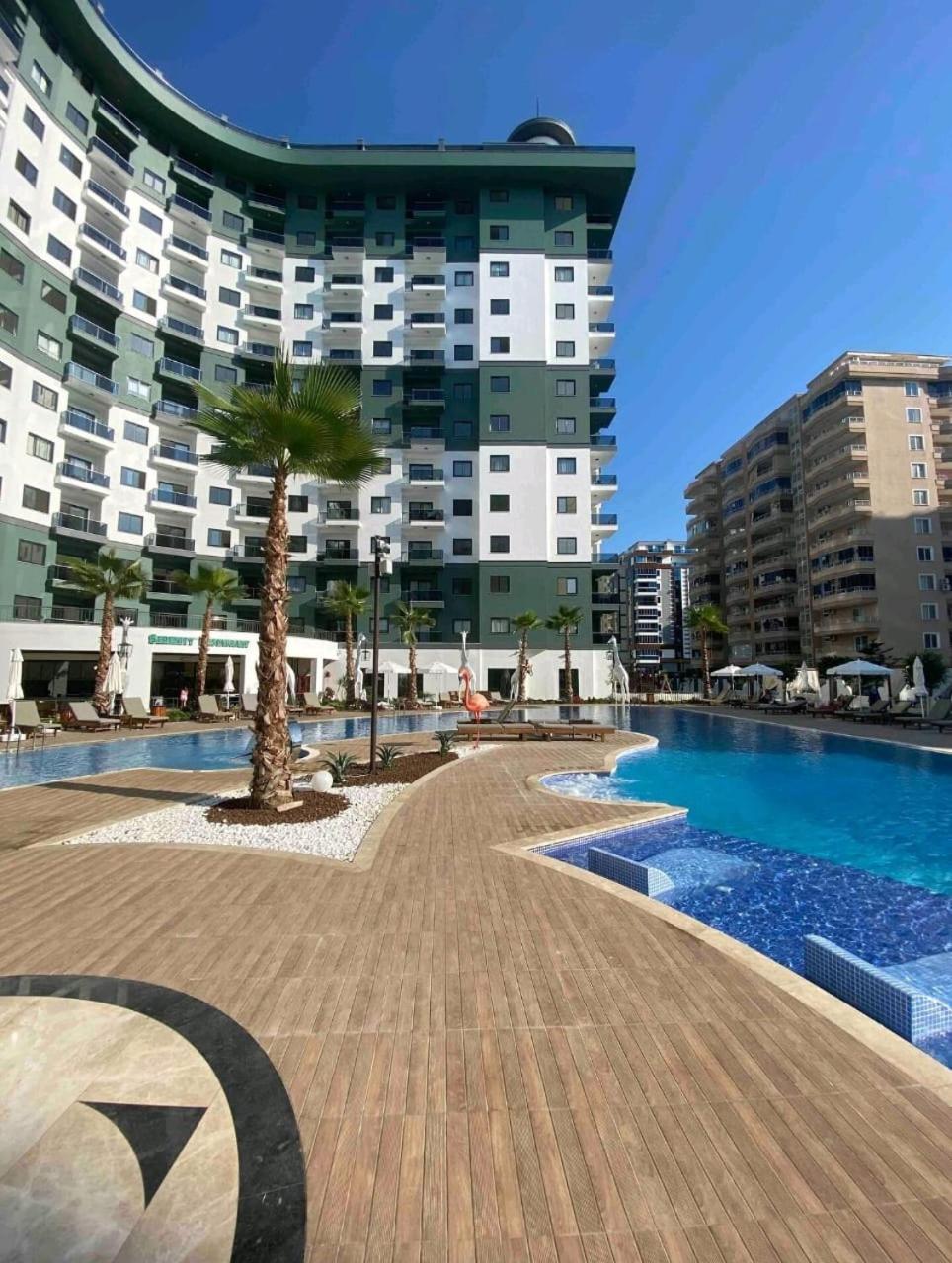 Serenity Luxury *